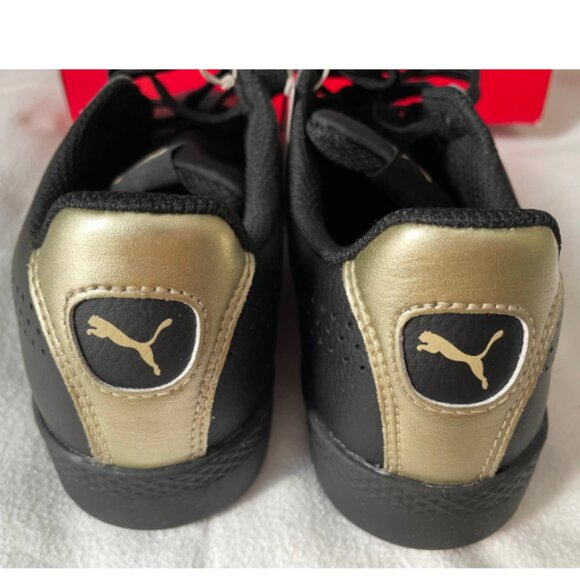 Puma Smash Women's Performance Sneakers - Black & Gold -- New with Box - Picture 3 of 6